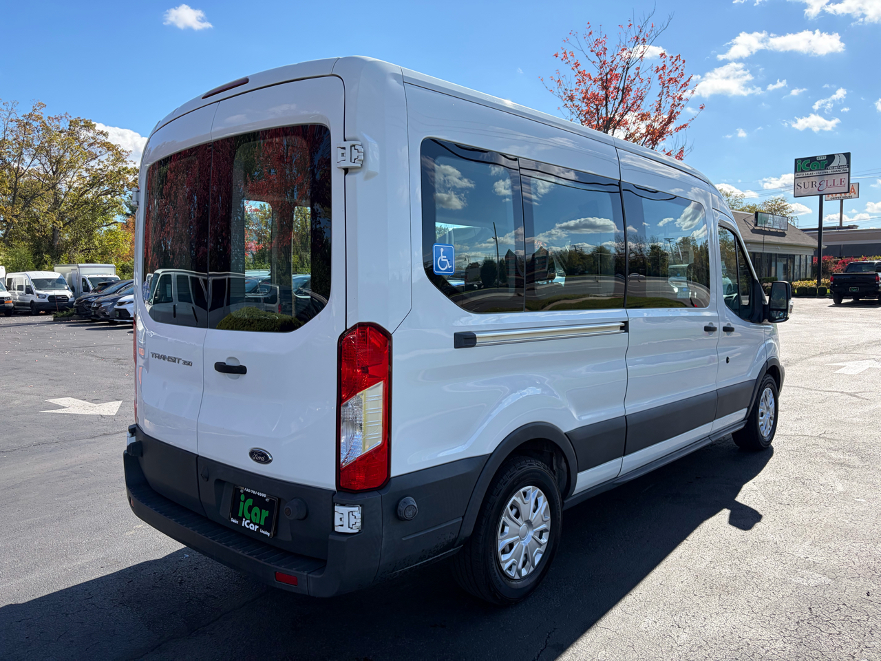 Ford Transit Wagon T-350 148" Med Roof XL Sliding RH Dr 2016