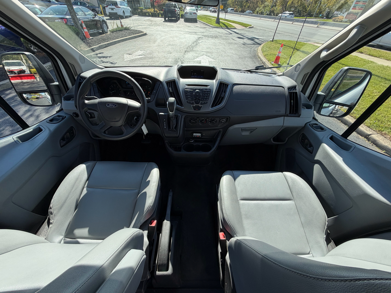 Ford Transit Wagon T-350 148" Med Roof XL Sliding RH Dr 2016