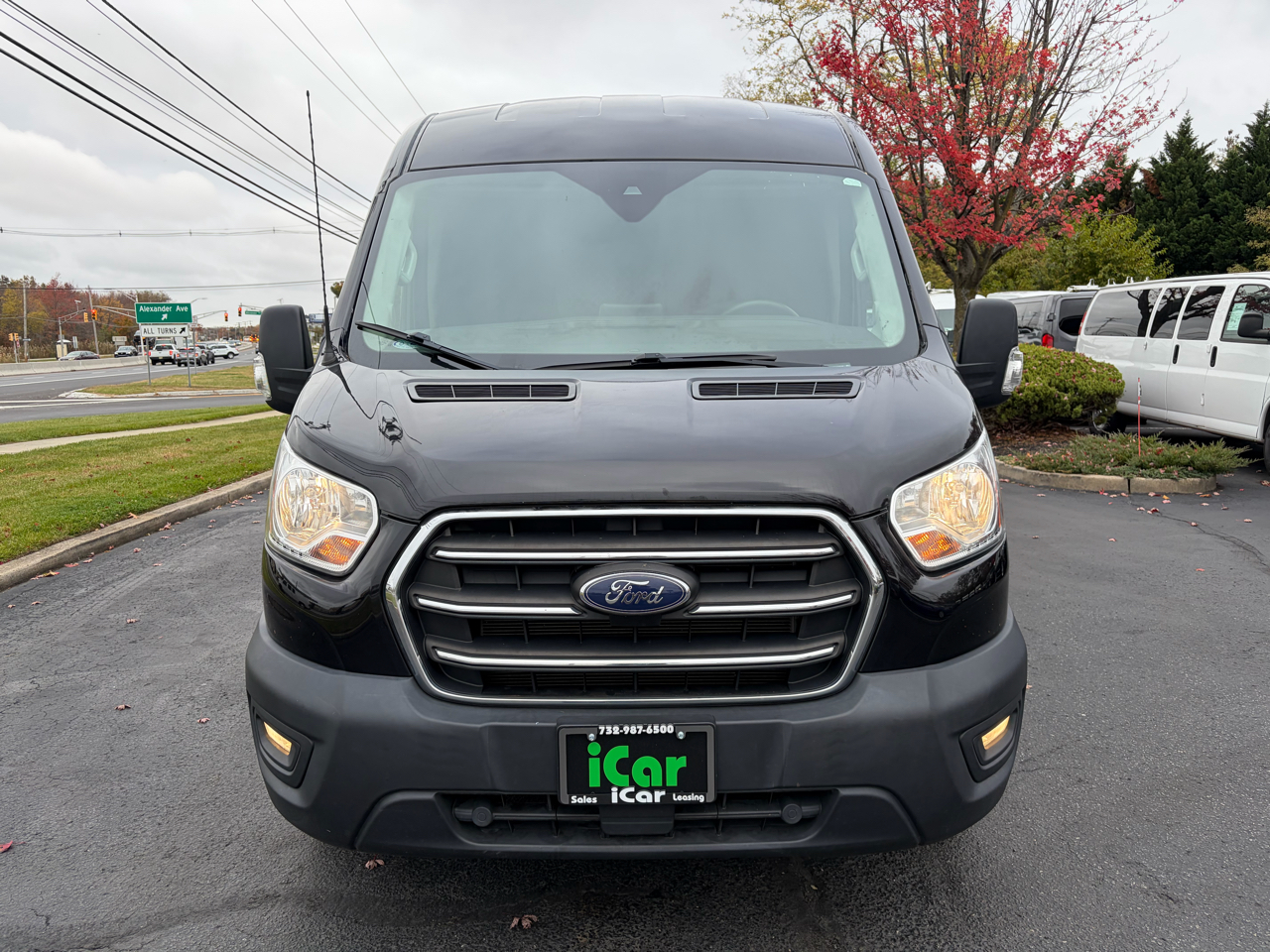 Ford Transit Cargo Van T-250 148" Med Rf 9070 GVWR RWD 2020