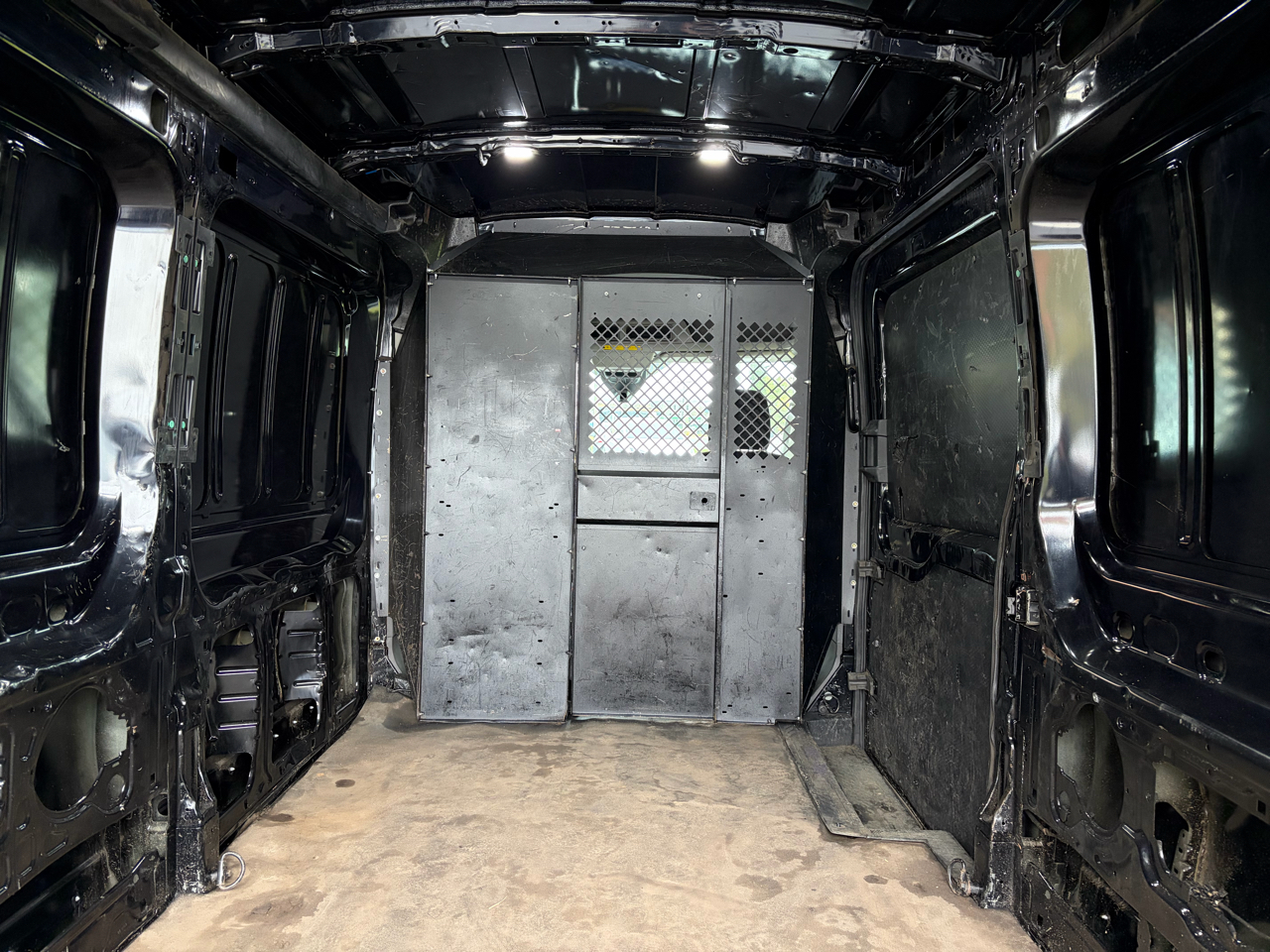 Ford Transit Cargo Van T-250 148" Med Rf 9070 GVWR RWD 2020