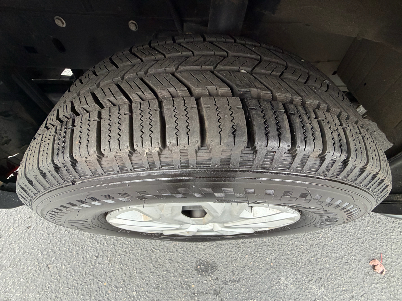 Ford Transit Cargo Van T-250 148" Med Rf 9070 GVWR RWD 2020