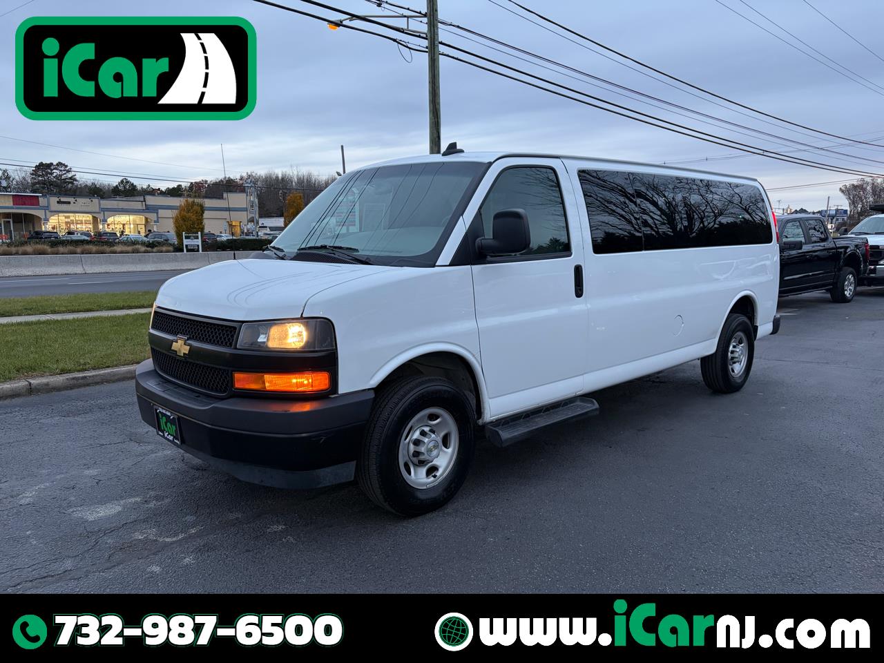 2023 Chevrolet Express Passenger LS