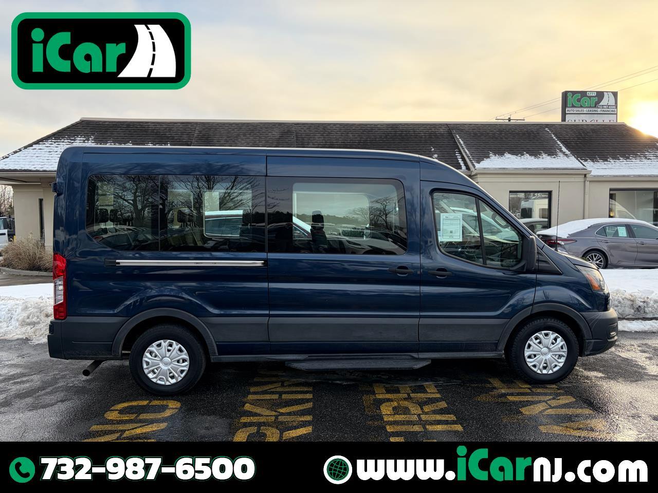 2021 Ford Transit Passenger Wagon T-350 148" Med Roof XL RWD