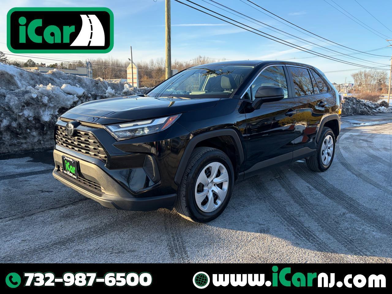 2024 Toyota RAV4 LE AWD