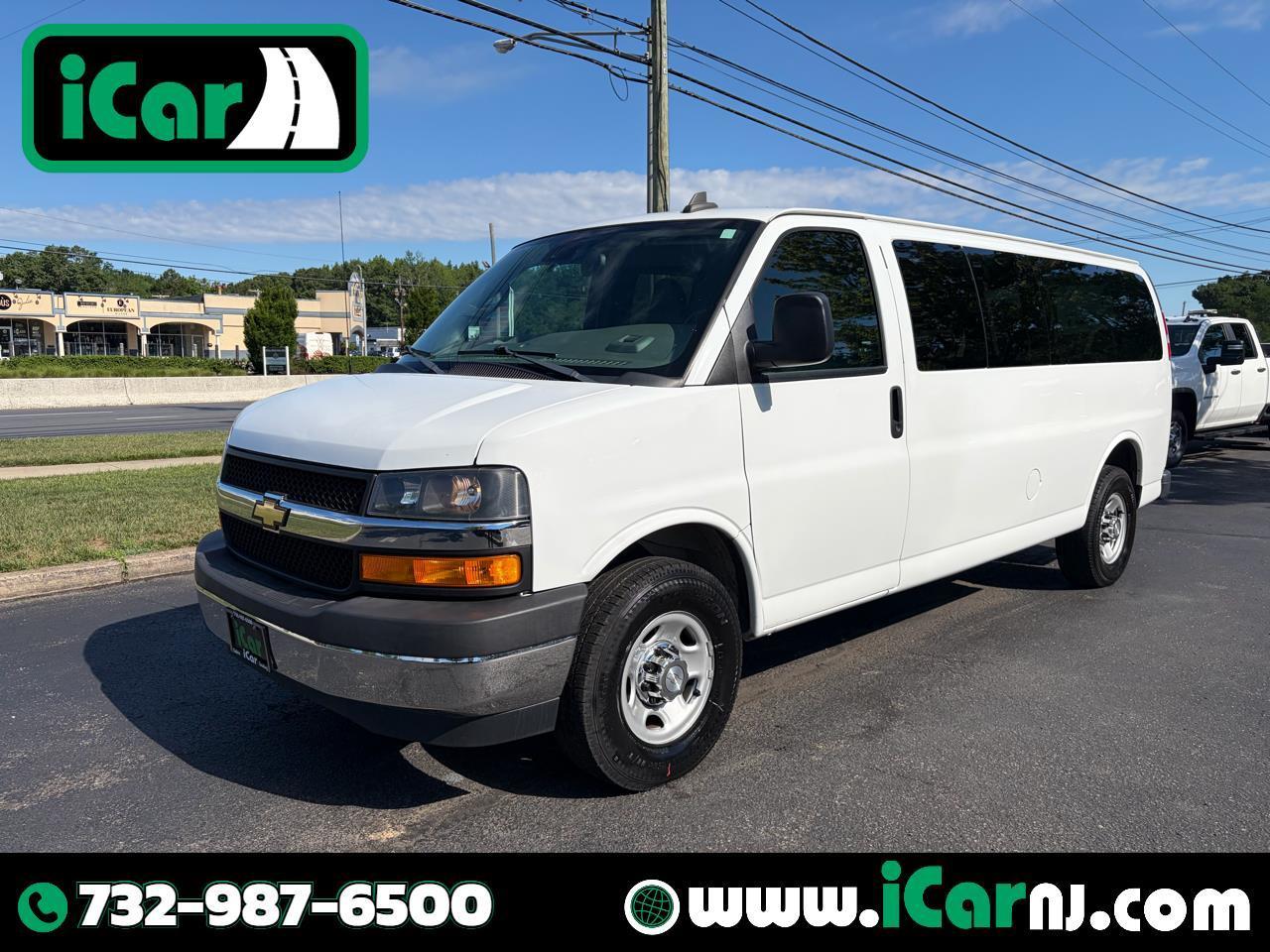 2019 Chevrolet Express Passenger RWD 3500 155" LT