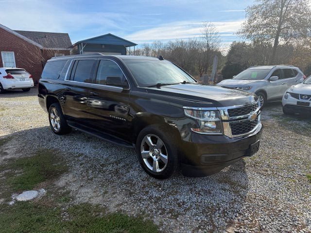 2017 Chevrolet Suburban LT 4WD