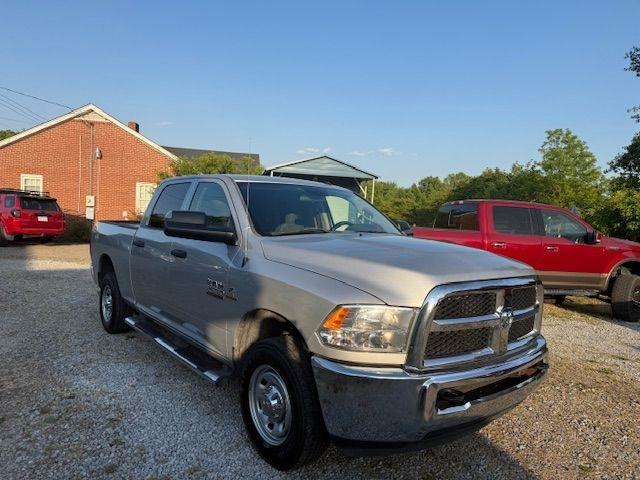 2014 RAM 2500 ST Crew Cab SWB 2WD