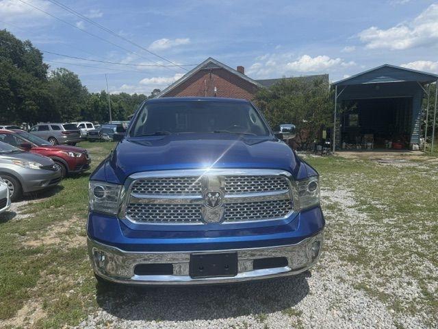 2017 RAM 1500 Laramie Crew Cab LWB 4WD