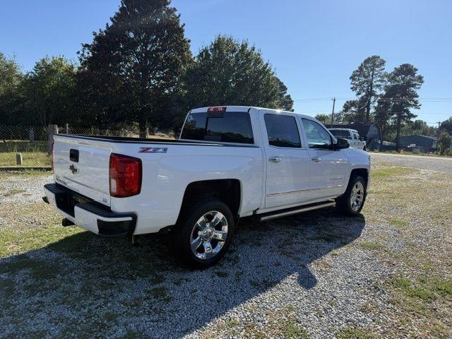 2017 Chevrolet Silverado 1500 LTZ Z71 - Photo 15