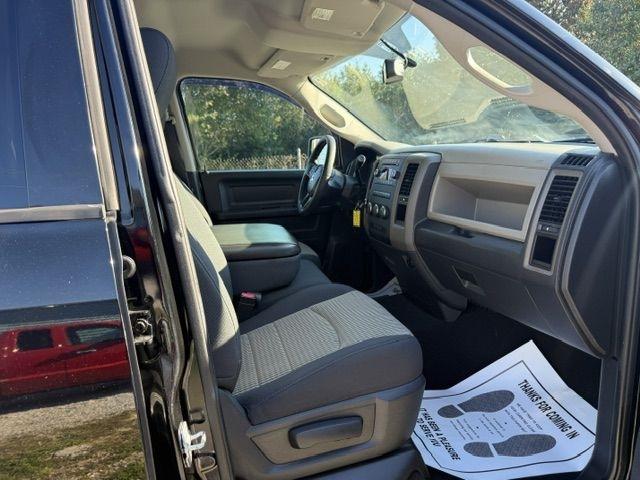 2012 RAM Ram 1500 Pickup ST - Photo 35