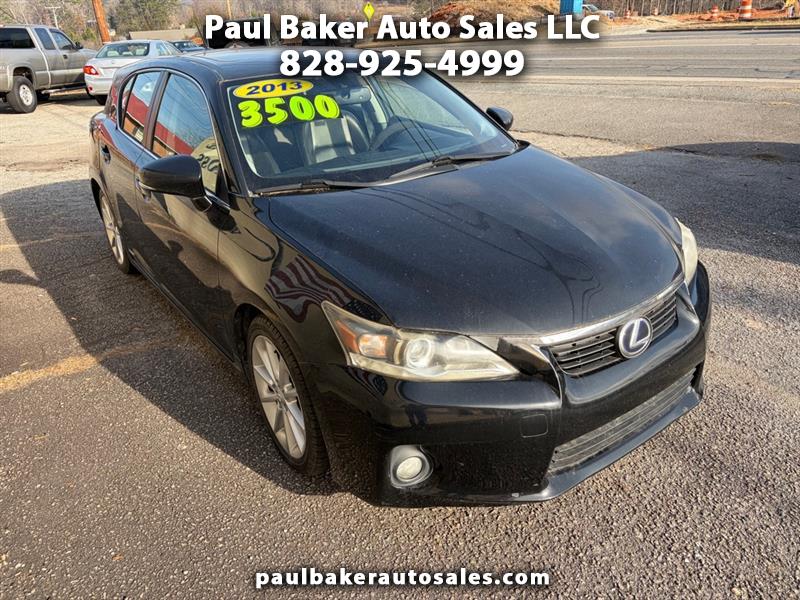 2013 Lexus CT Base's photo