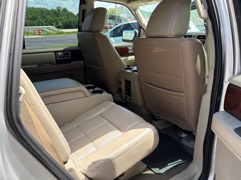 2011 Lincoln Navigator Base - Photo 12