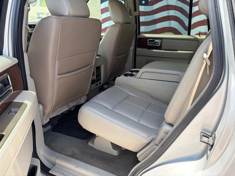 2011 Lincoln Navigator Base - Photo 13