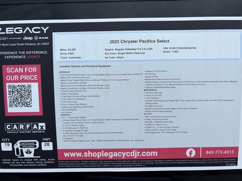 2025 Chrysler Pacifica Select - Photo 13
