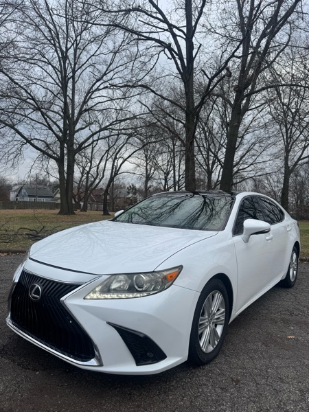 Lexus ES 350 Sedan 2015