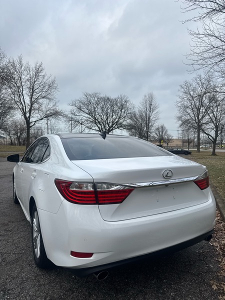 Lexus ES 350 Sedan 2015