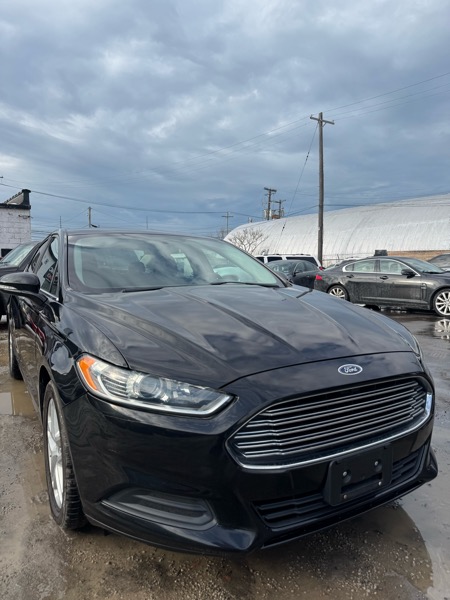 Ford Fusion SE 2015