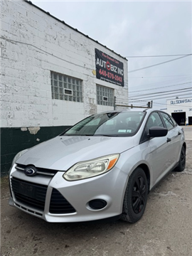 2013 Ford Focus S Sedan
