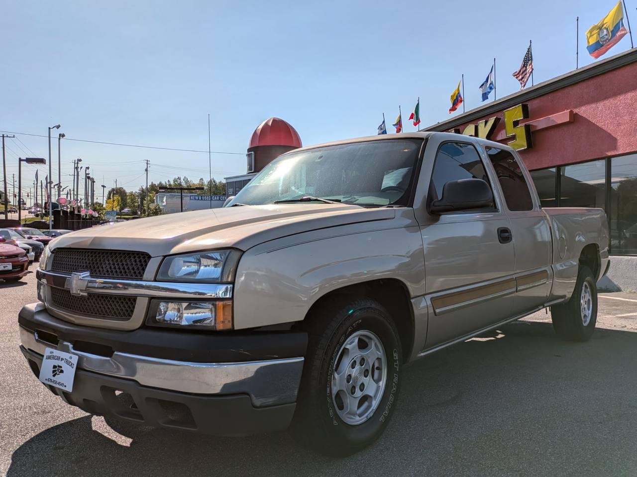 2004 Chevrolet Silverado 1500 Work Truck Ext. Cab Short Bed 2WD