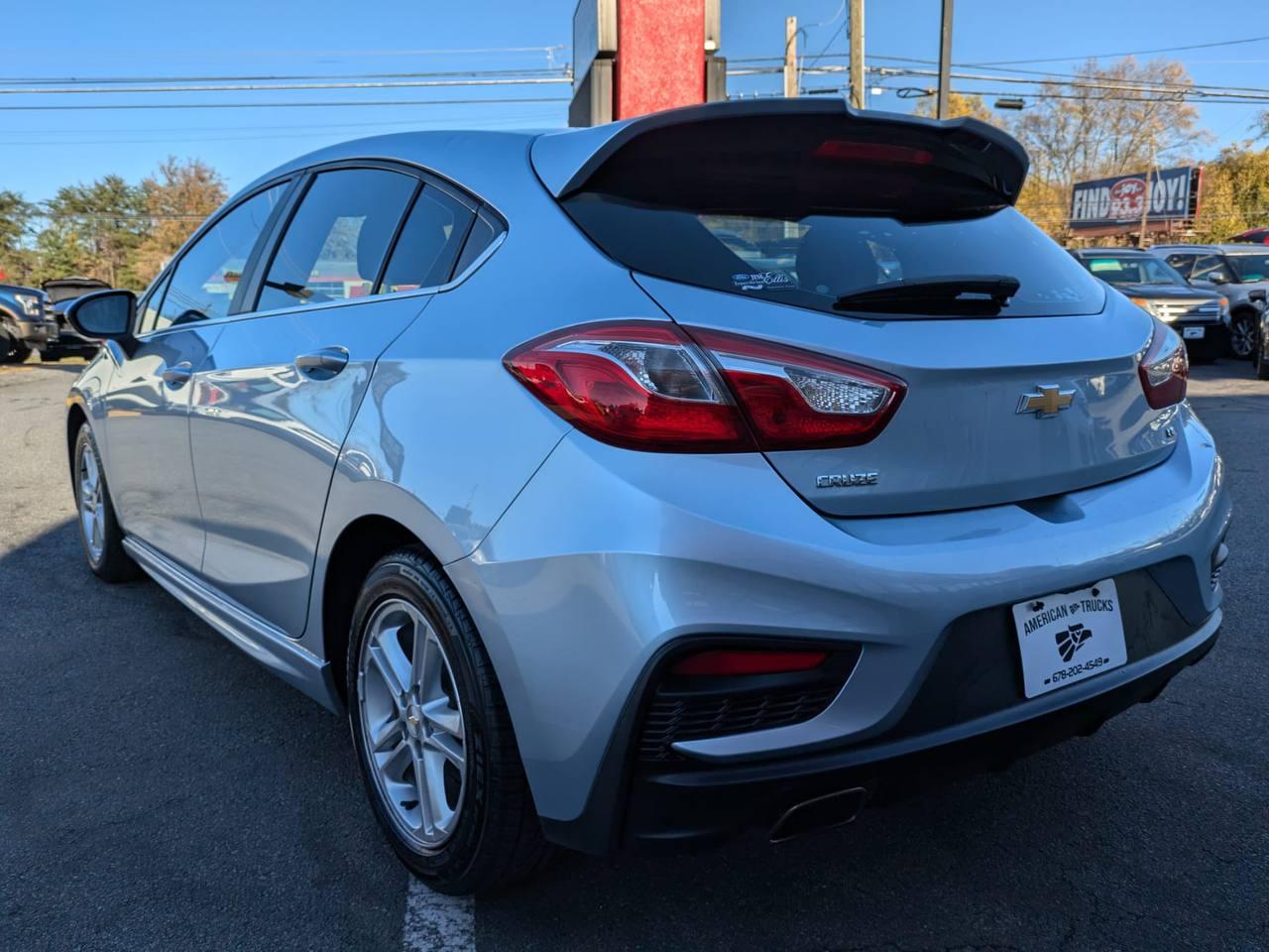 Chevrolet Cruze LT Auto Hatchback 2017