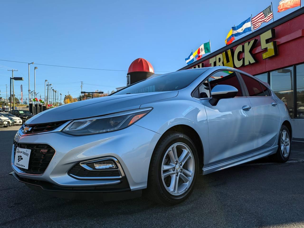 Chevrolet Cruze LT Auto Hatchback 2017