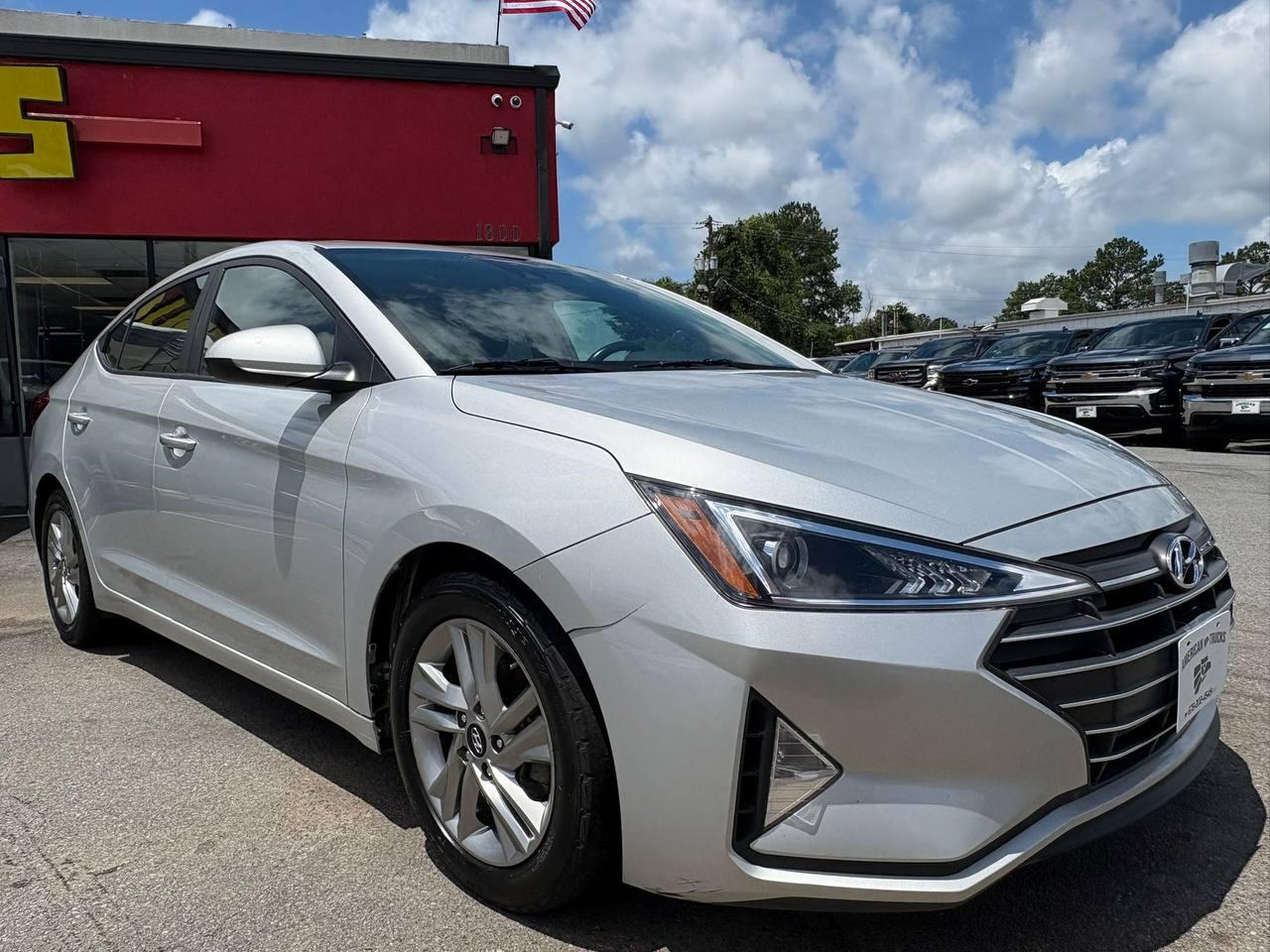 Hyundai Elantra Limited 2020
