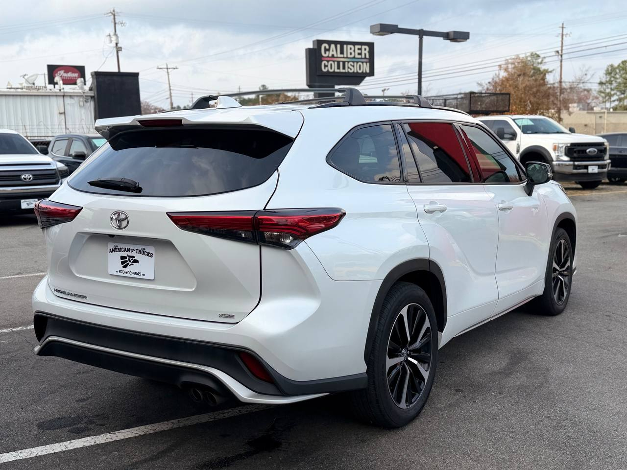 Toyota Highlander XSE FWD V6 2022