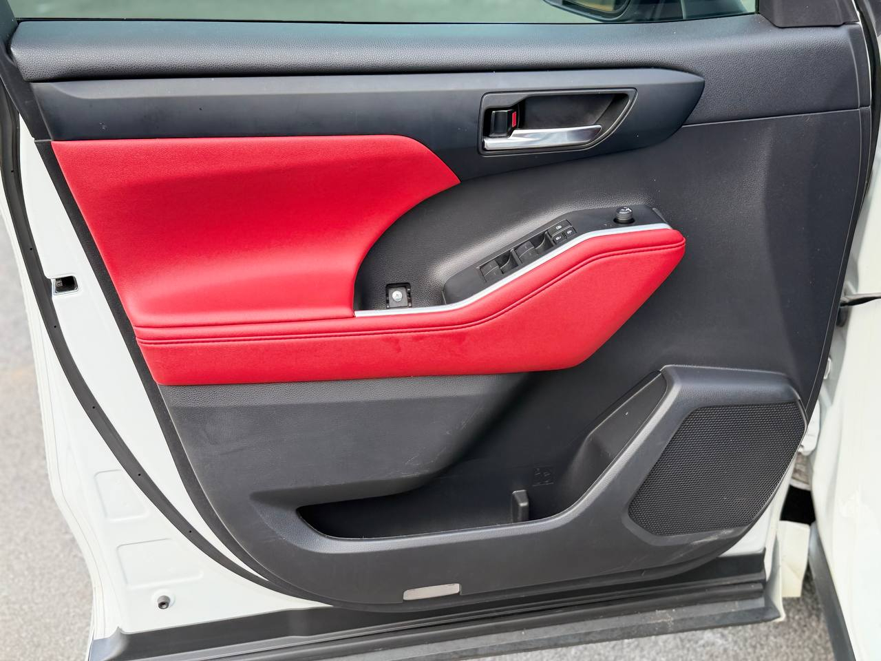 Toyota Highlander XSE FWD V6 2022