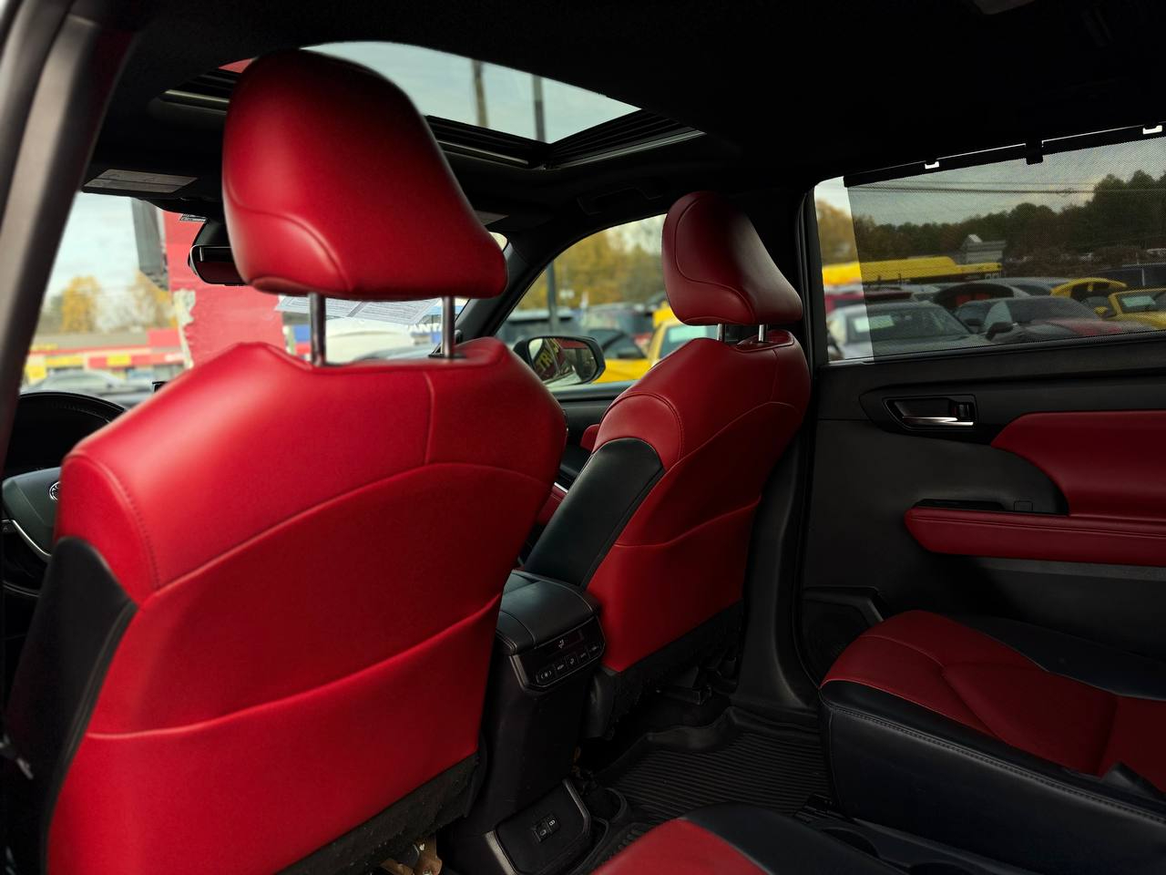 Toyota Highlander XSE FWD V6 2022