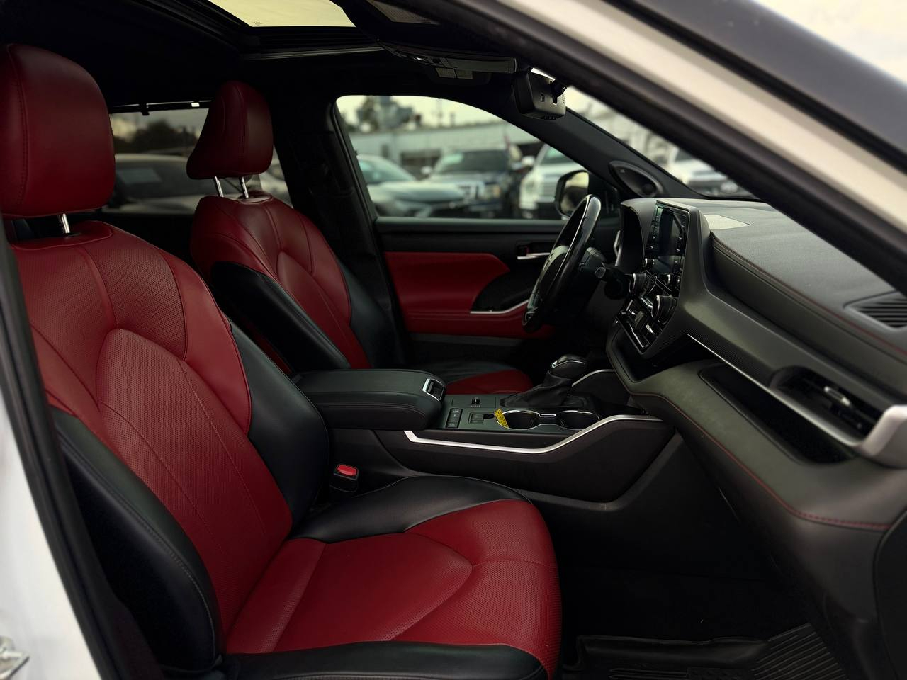 Toyota Highlander XSE FWD V6 2022