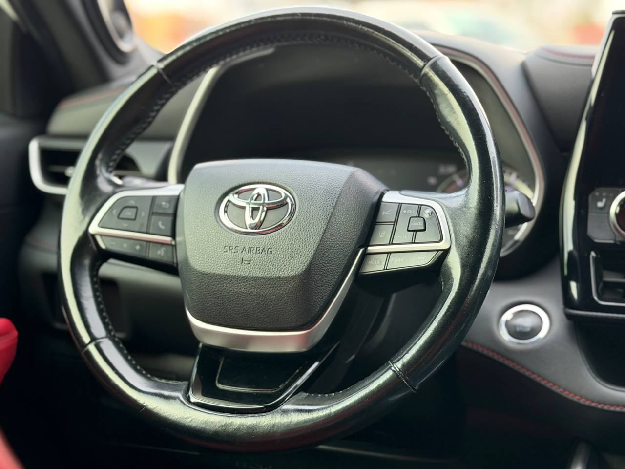 Toyota Highlander XSE FWD V6 2022