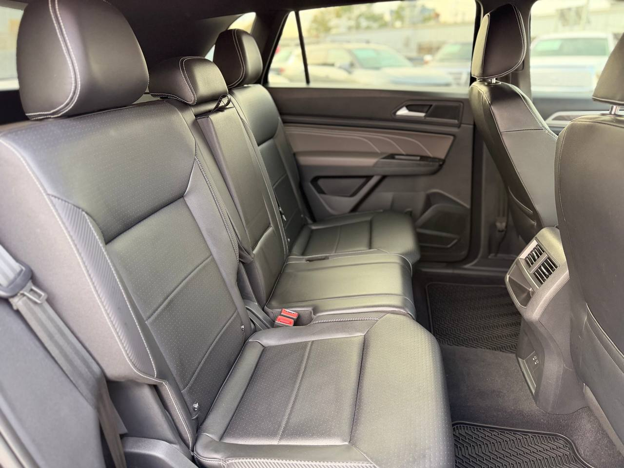 Volkswagen Atlas Cross Sport SE w/Technology 2021