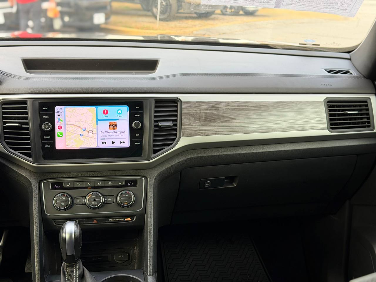 Volkswagen Atlas Cross Sport SE w/Technology 2021