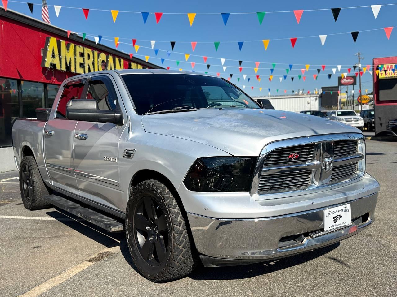 Dodge Ram 1500 SLT Crew Cab 2WD 2009