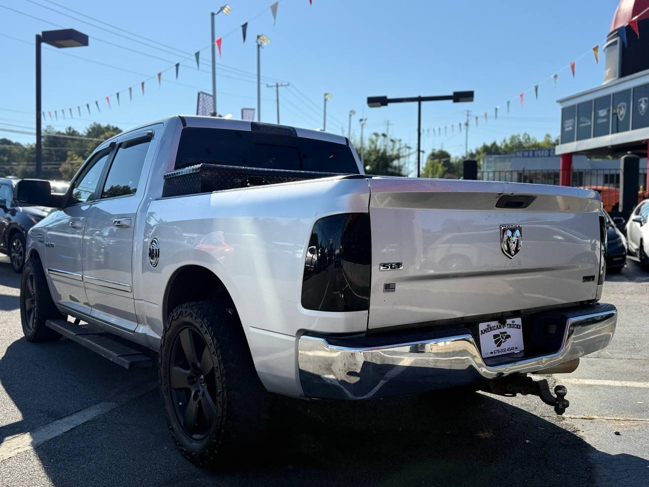 Dodge Ram 1500 SLT Crew Cab 2WD 2009