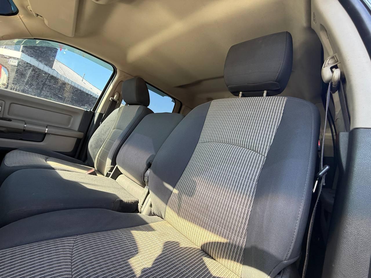 Dodge Ram 1500 SLT Crew Cab 2WD 2009
