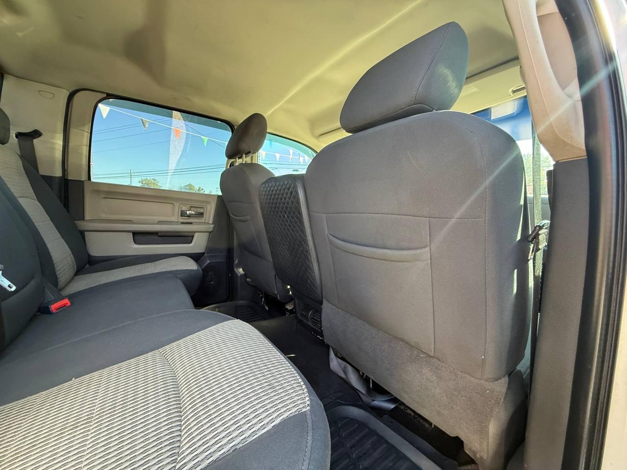 Dodge Ram 1500 SLT Crew Cab 2WD 2009