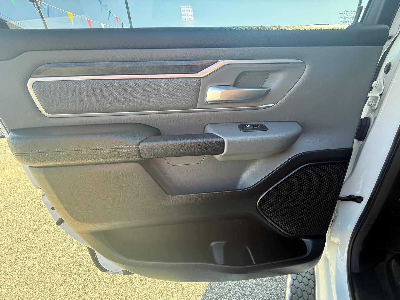 RAM 1500 Big Horn Crew Cab SWB 2WD 2020