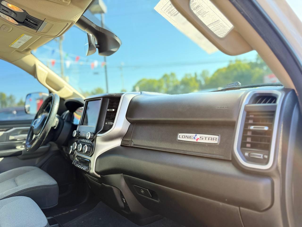 RAM 1500 Big Horn Crew Cab SWB 2WD 2020