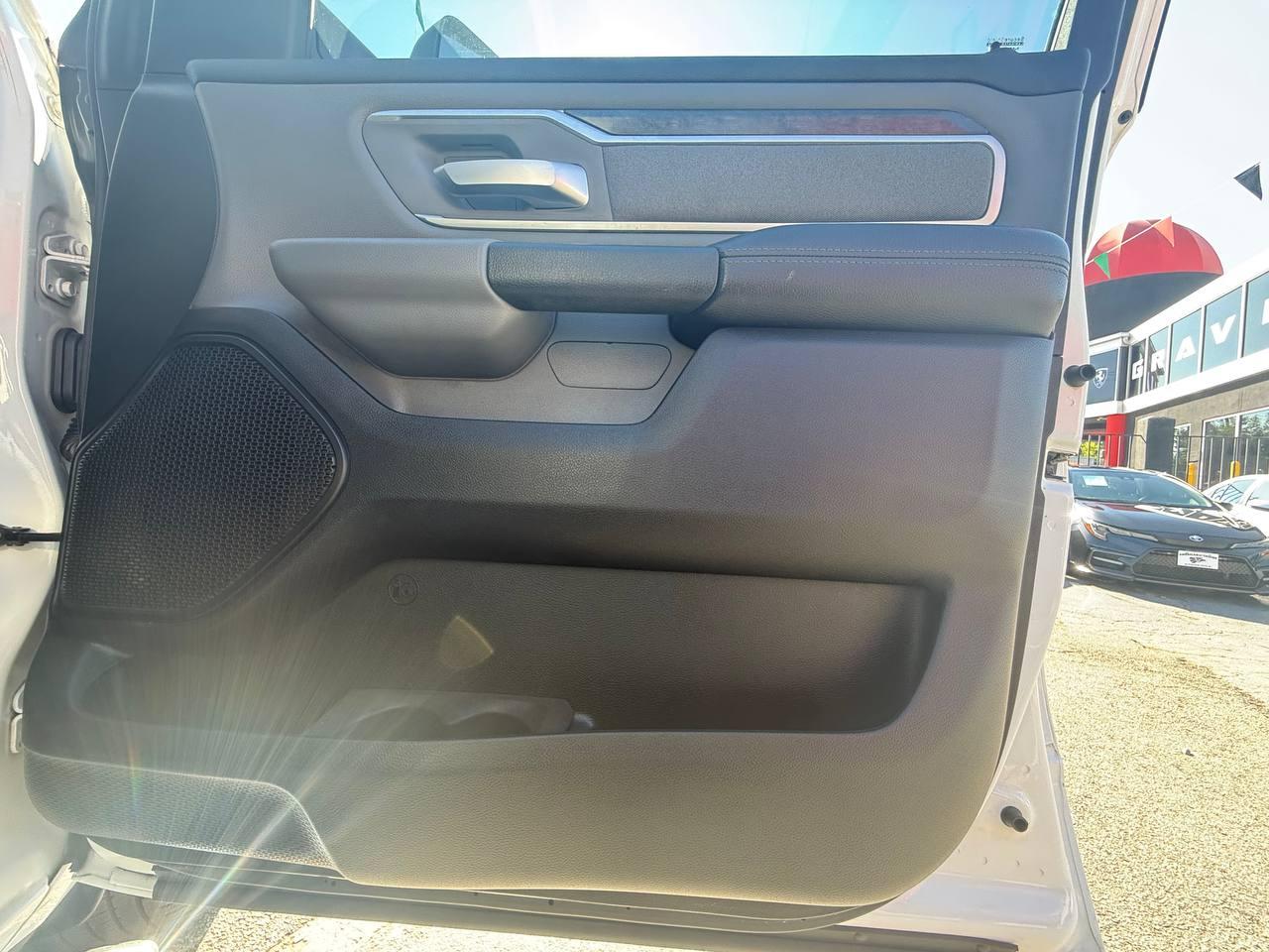 RAM 1500 Big Horn Crew Cab SWB 2WD 2020