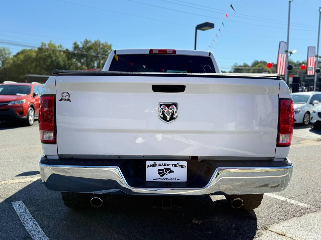 RAM 1500 Classic Tradesman Crew Cab SWB 2WD 2021