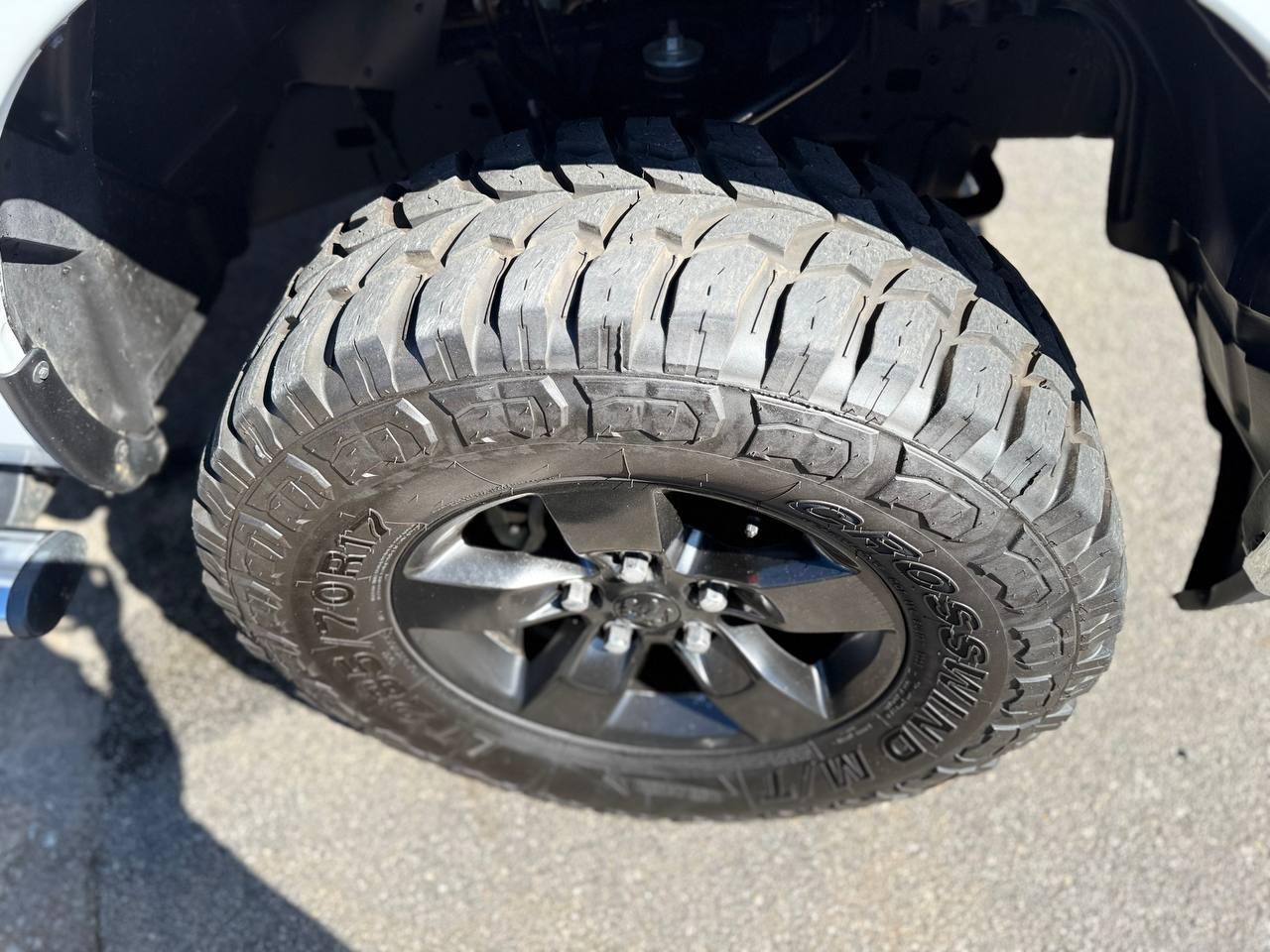 RAM 1500 Classic Tradesman Crew Cab SWB 2WD 2021