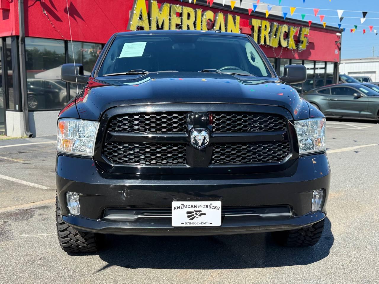 RAM 1500 Tradesman Crew Cab SWB 2WD 2018