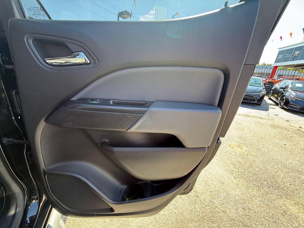 Chevrolet Colorado Z71 Crew Cab 2WD Short Box 2019