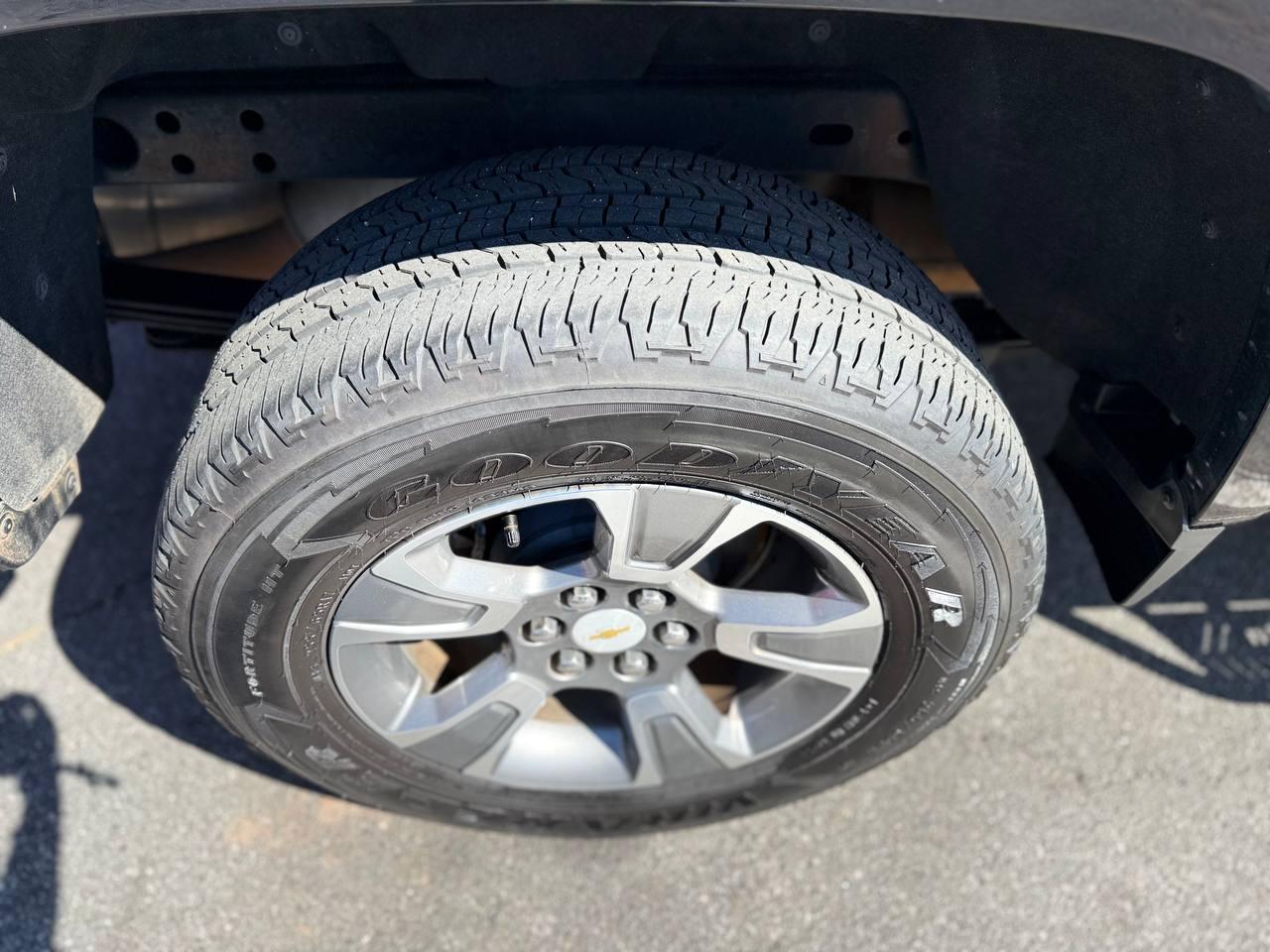 Chevrolet Colorado Z71 Crew Cab 2WD Short Box 2019