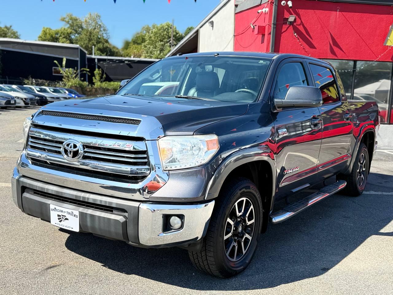 Toyota Tundra SR5 5.7L V8 FFV CrewMax 2WD 2016