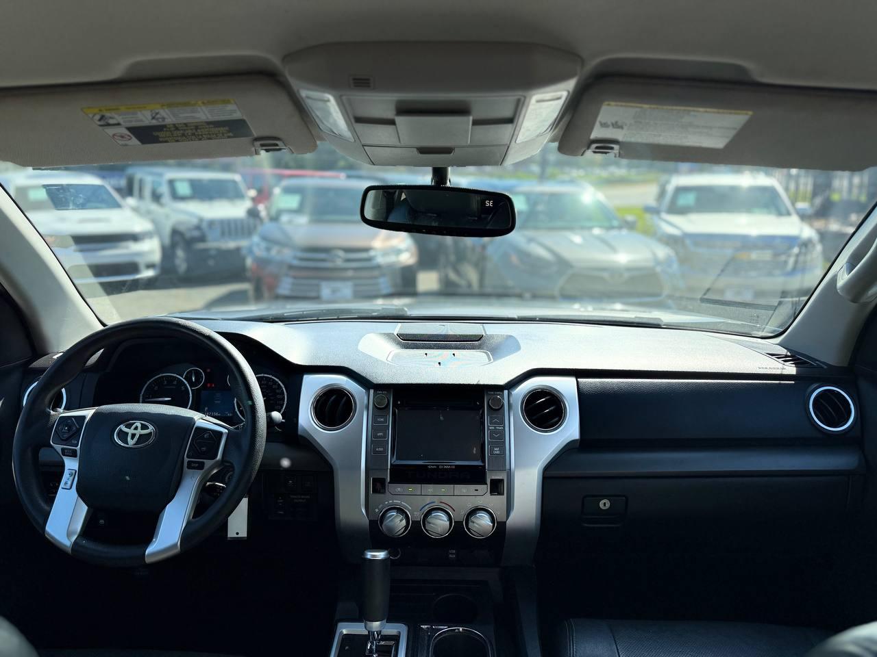 Toyota Tundra SR5 5.7L V8 FFV CrewMax 2WD 2016
