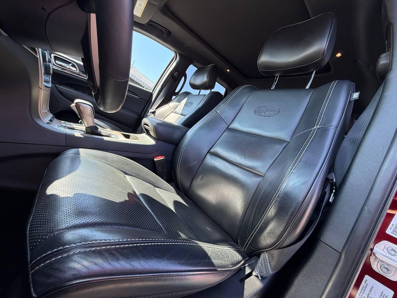 Jeep Grand Cherokee Overland 2WD 2016