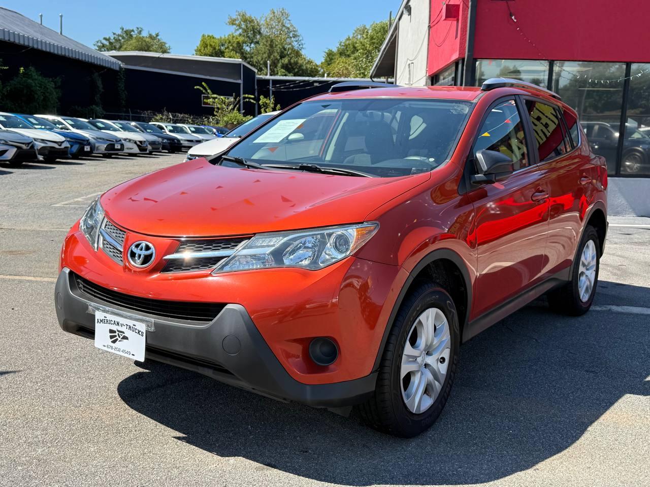 Toyota RAV4 LE FWD 2015