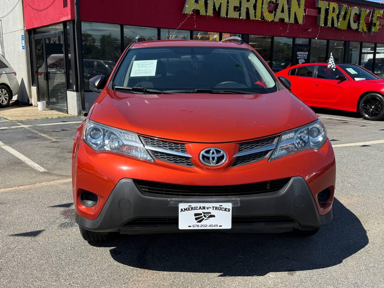 Toyota RAV4 LE FWD 2015